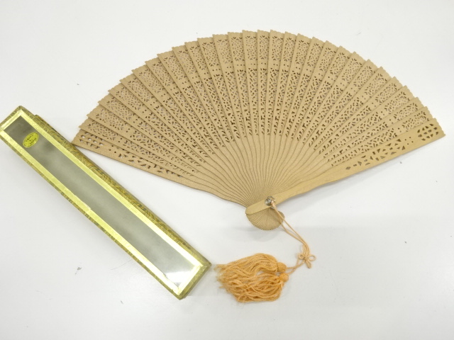 Japanese Kimono / Others (Bolt etc)